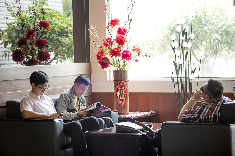 Ful Won Hotel Taichung Exterior foto